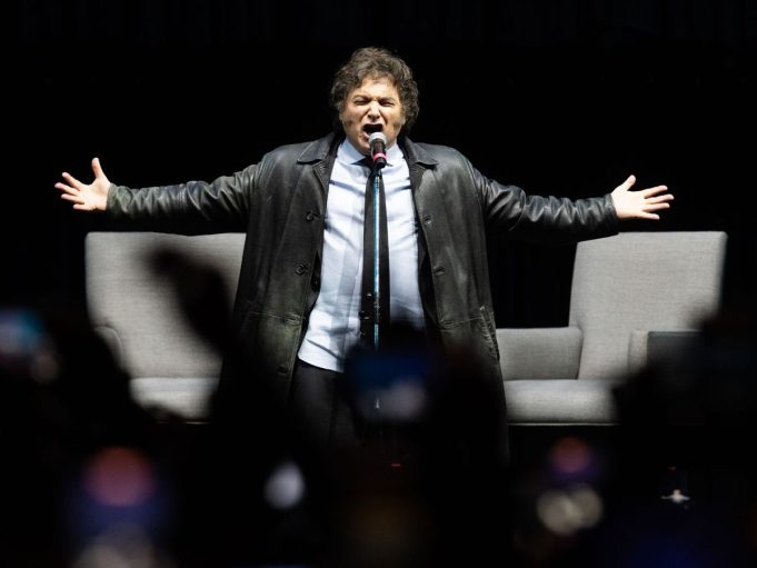 Rabia y algoritmo: la nueva gramática del poder, según Andrés Malamud y Giuliano Da Empoli